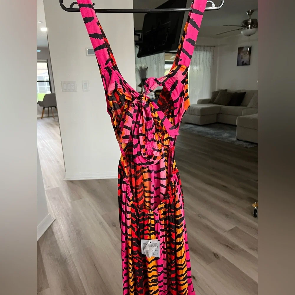 AMERICA & BEYOND TIGER MAXI DRESS NWT - Picture 9 of 9